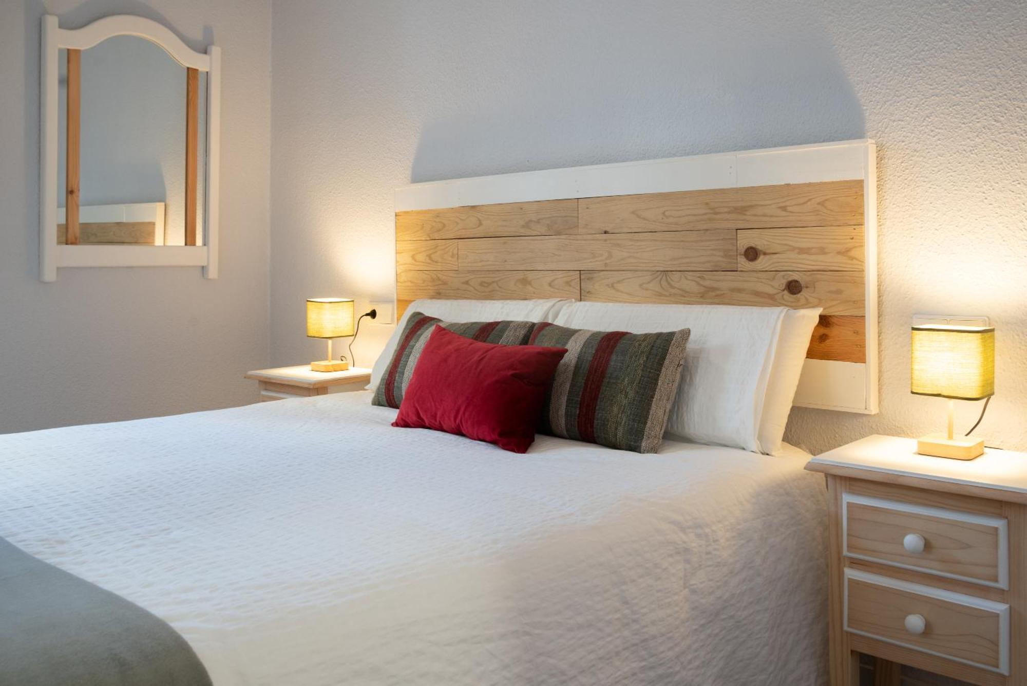 Apartamentos Alfaqueque B Seville Luaran gambar